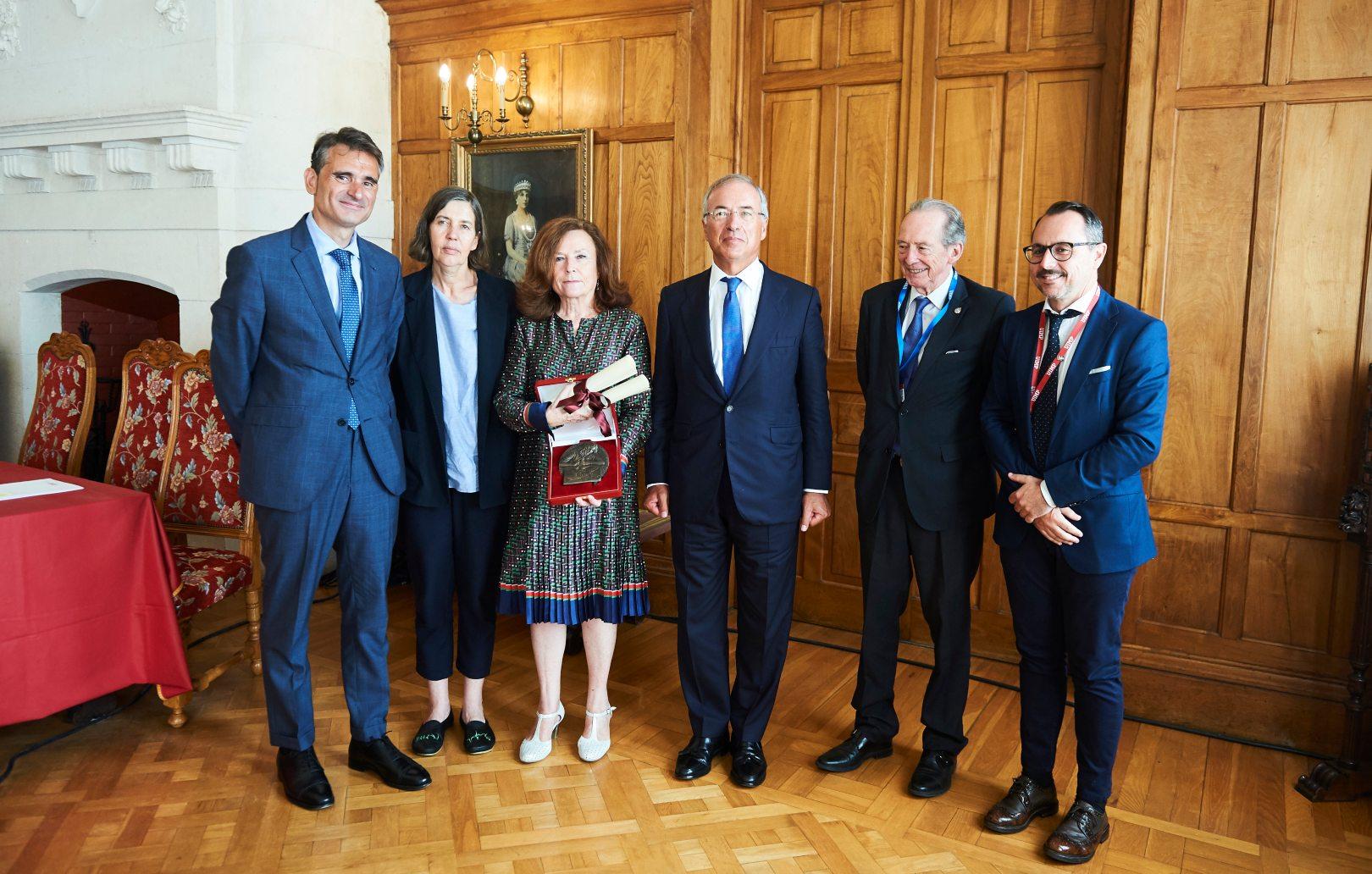 Aurora Egido recibe el Premio internacional Menéndez Pelayo