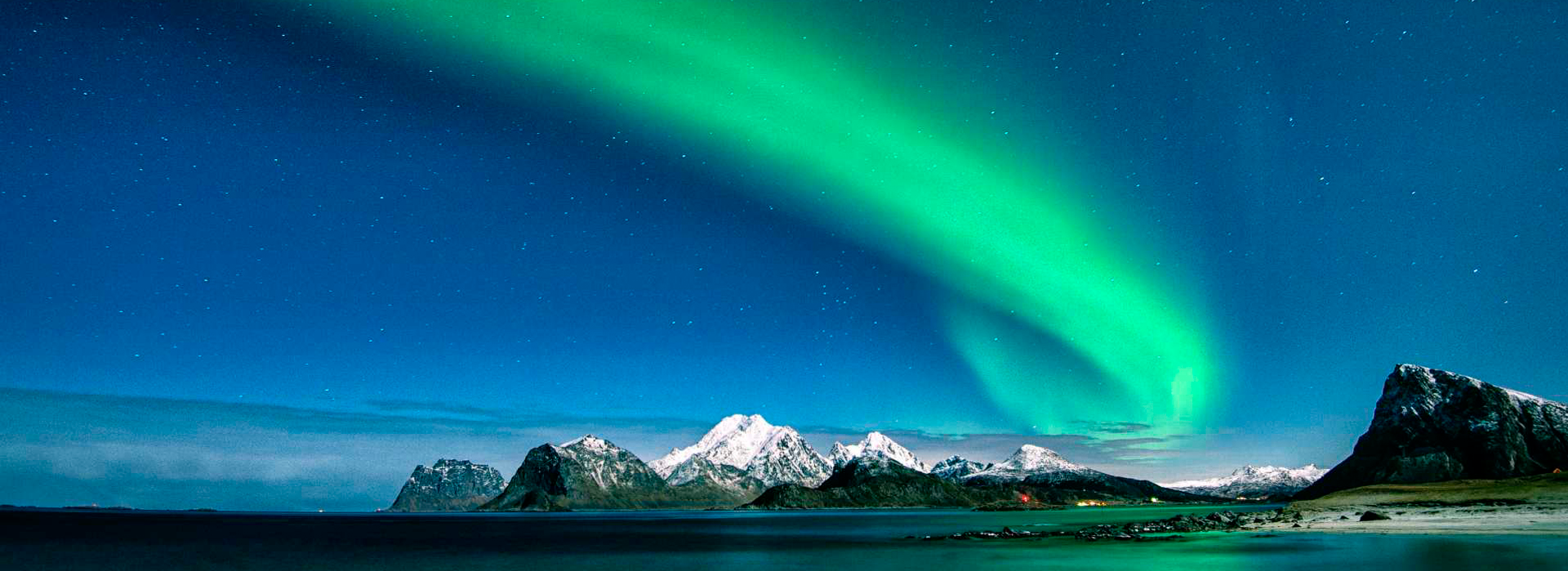 Comité Internacional de Ciencia Ártica (IASC). Imagen de una aurora boreal