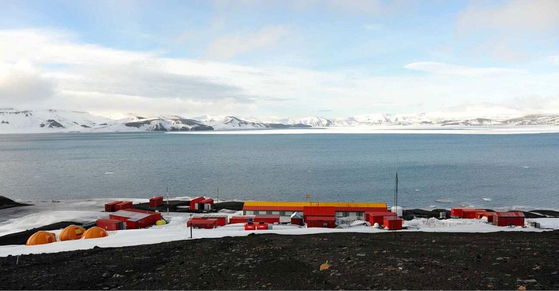 Base Antártica Española Gabriel de Castilla