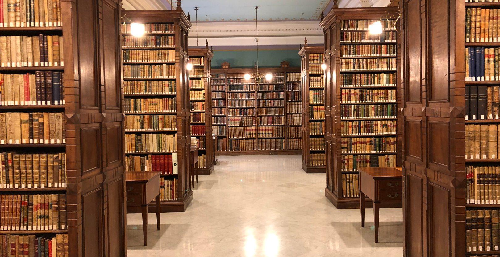 El Ministerio aporta 5 millones adicionales a la Real Academia Española para fomentar la investigación de la lengua El Ministerio aporta 5 millones adicionales a la Real Academia Española para fomentar la investigación de la lengua