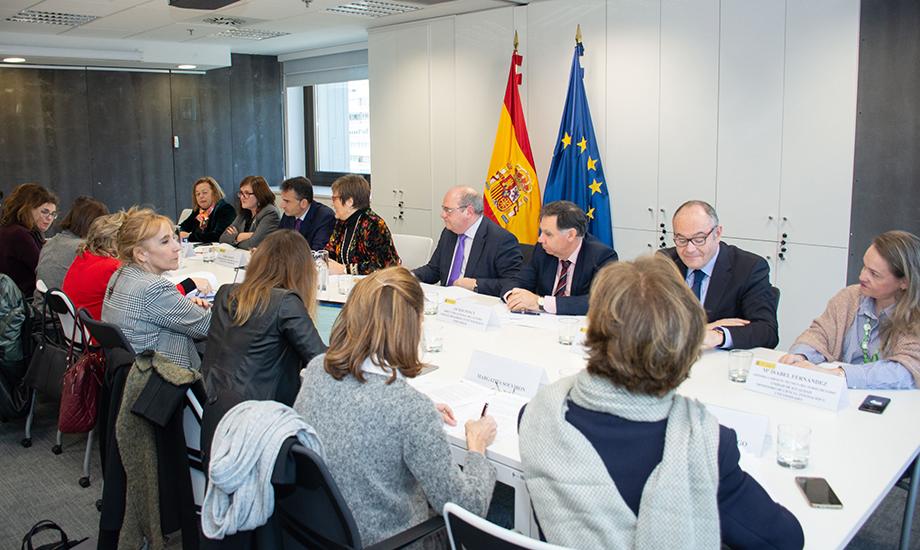 Constitución del Observatorio Mujeres, Ciencia e Innovación