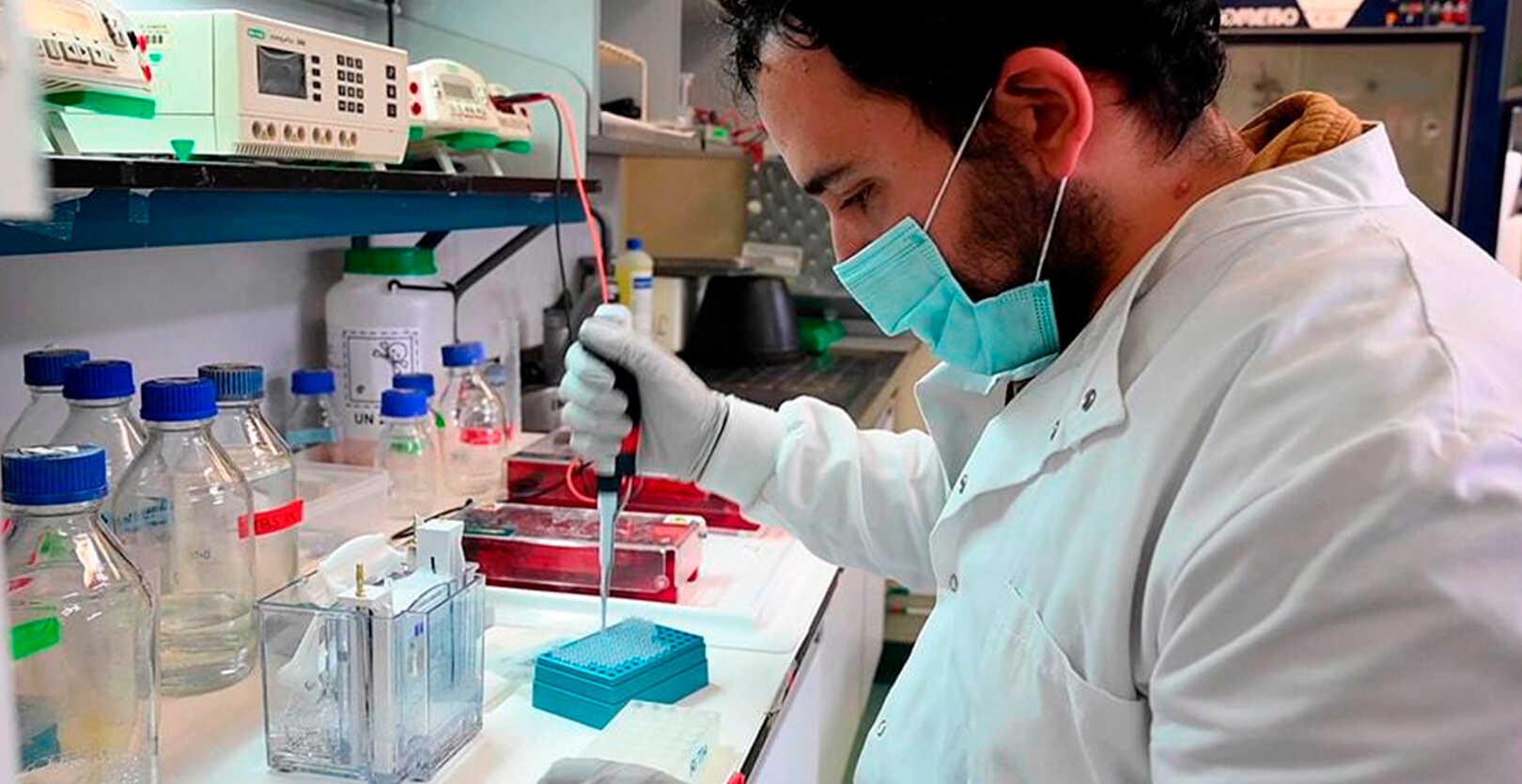 Imagen recurso de un investigador