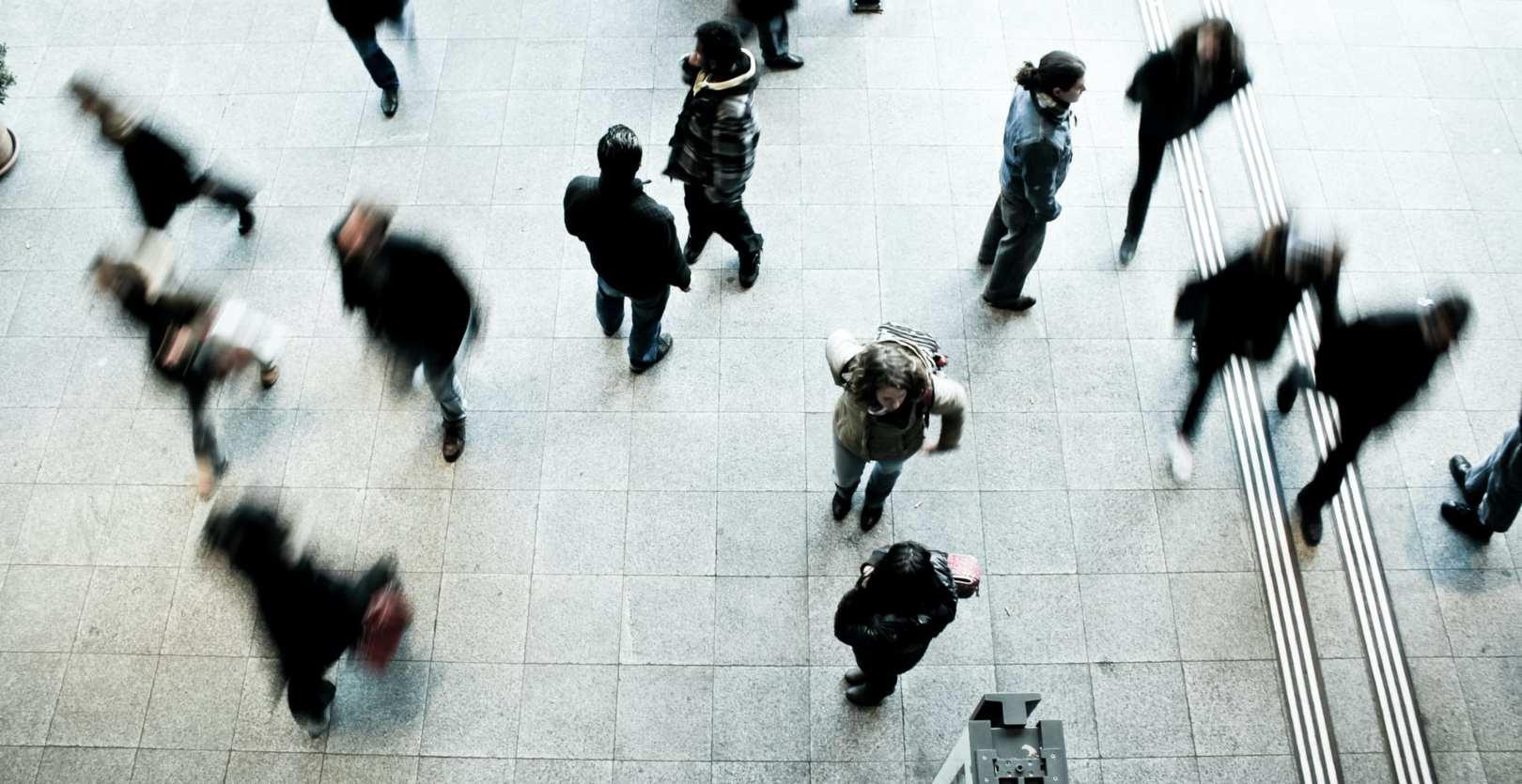 Imagen recurso de un grupo de transeúntes