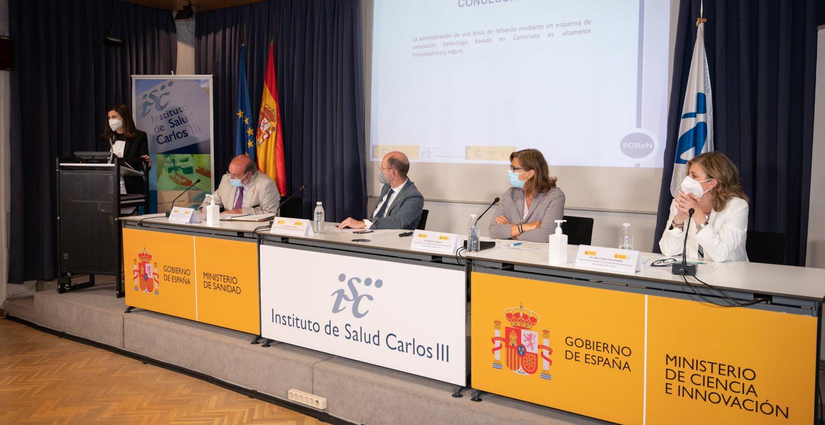 Imagen de lapresentación de resultados preliminares del ensayo clínico CombivacS