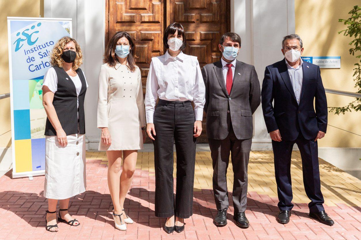 Visita ministra ISCIII