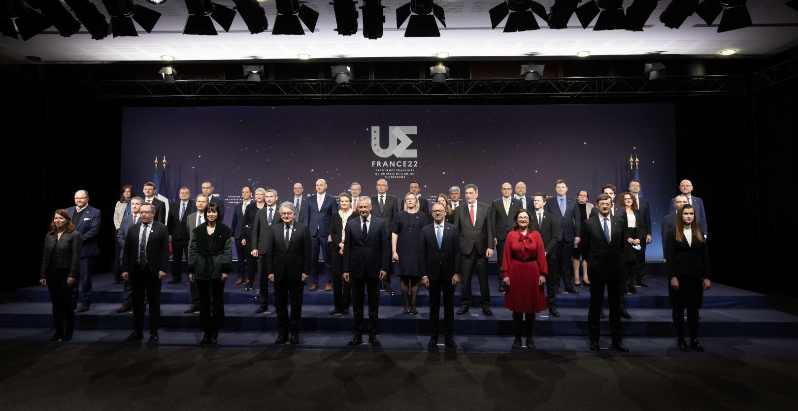 La ministra Diana Morant traslada a la UE su compromiso de reforzar la I+D+I en el sector del Espacio con la Agencia Espacial Española