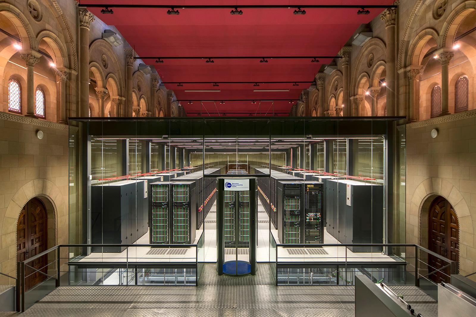 El Centro Nacional de Supercomputación recibirá fondos FEDER para la actualización de su sistema de cómputo MareNostrum El Centro Nacional de Supercomputación recibirá fondos FEDER para la actualización de su sistema de cómputo MareNostrum