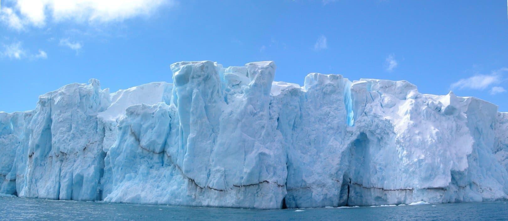 CImagen de un glaciar Imagen de un glaciar