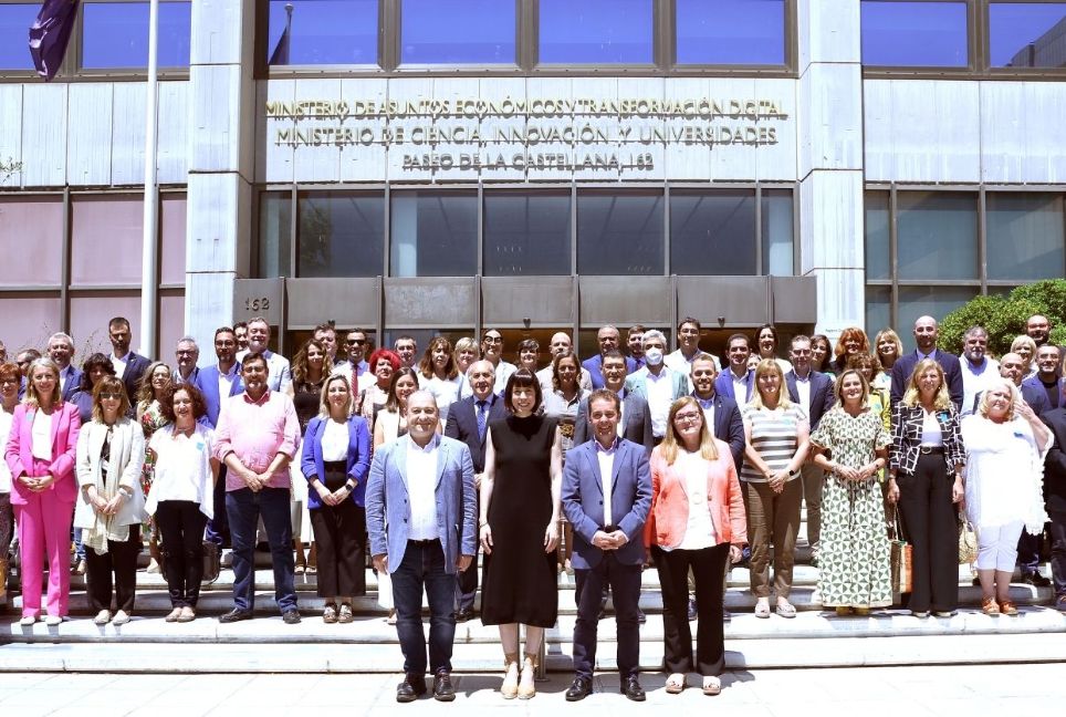 Diana Morant apuesta por la I+D+I como vector de transformación de las ciudades 