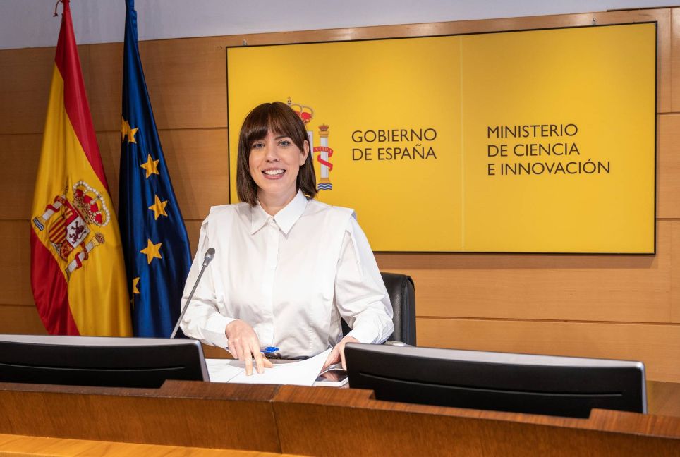 Diana Morant presenta ‘Fortalece’, un nuevo programa de financiación de la ciencia más flexible y menos burocrático para fortalecer los grupos de investigación