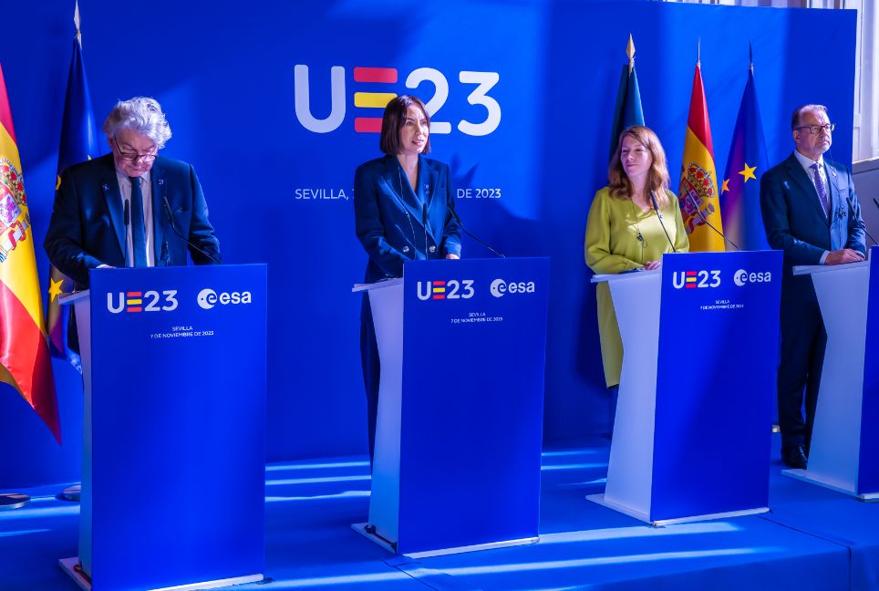 La presidencia española de la UE y la presidencia del Consejo de la ESA impulsan una declaración para reforzar la lucha contra el cambio climático a través de programas espaciales