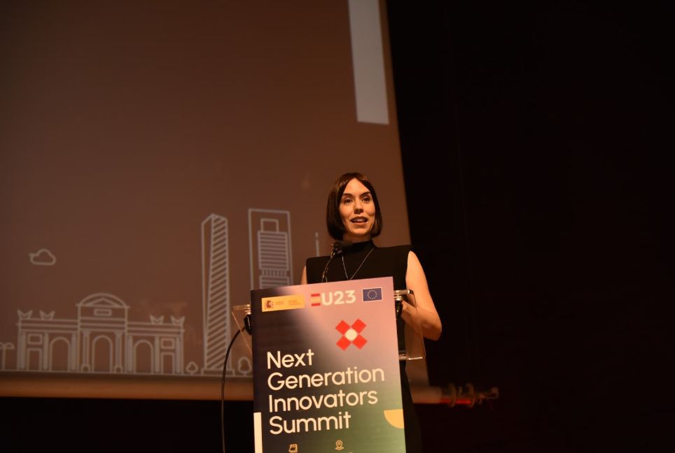 Diana Morant: “El desarrollo de las tecnologías innovadoras debe estar diseñado poniendo a las personas en el centro”